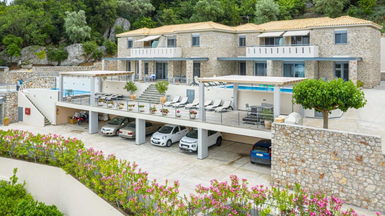 Thealos Village Aparthotel Lefkada Ліґія Екстер'єр фото