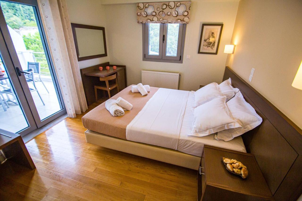 Thealos Village Aparthotel Lefkada Ліґія Екстер'єр фото
